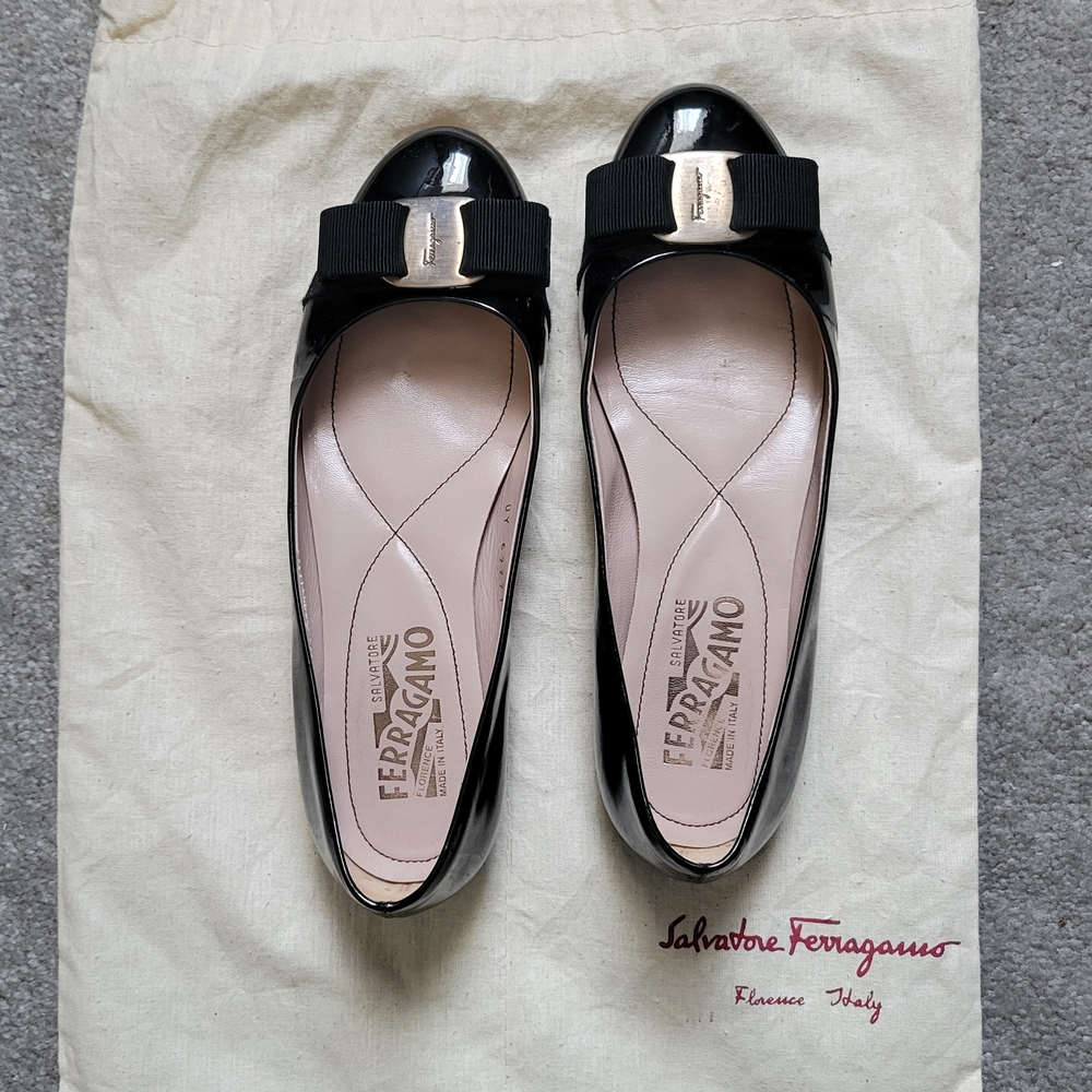 Salvatore Ferragamo Black Varina Ballet Flats Size US 5.5